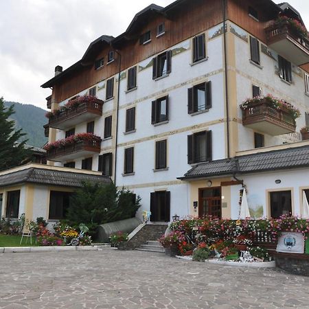 Hotel Posta Априка Екстер'єр фото