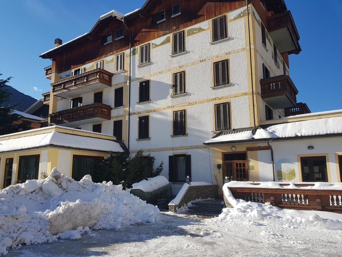 Hotel Posta Априка Екстер'єр фото